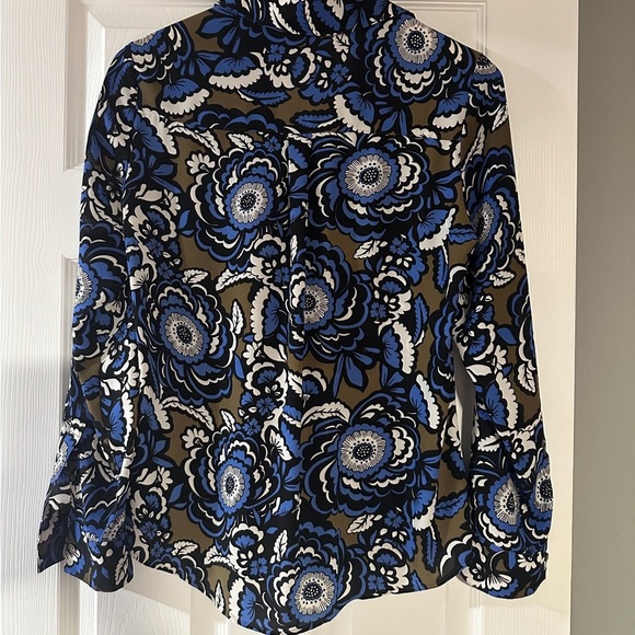 Floral Button-Up Blouse - Picture 2 of 2